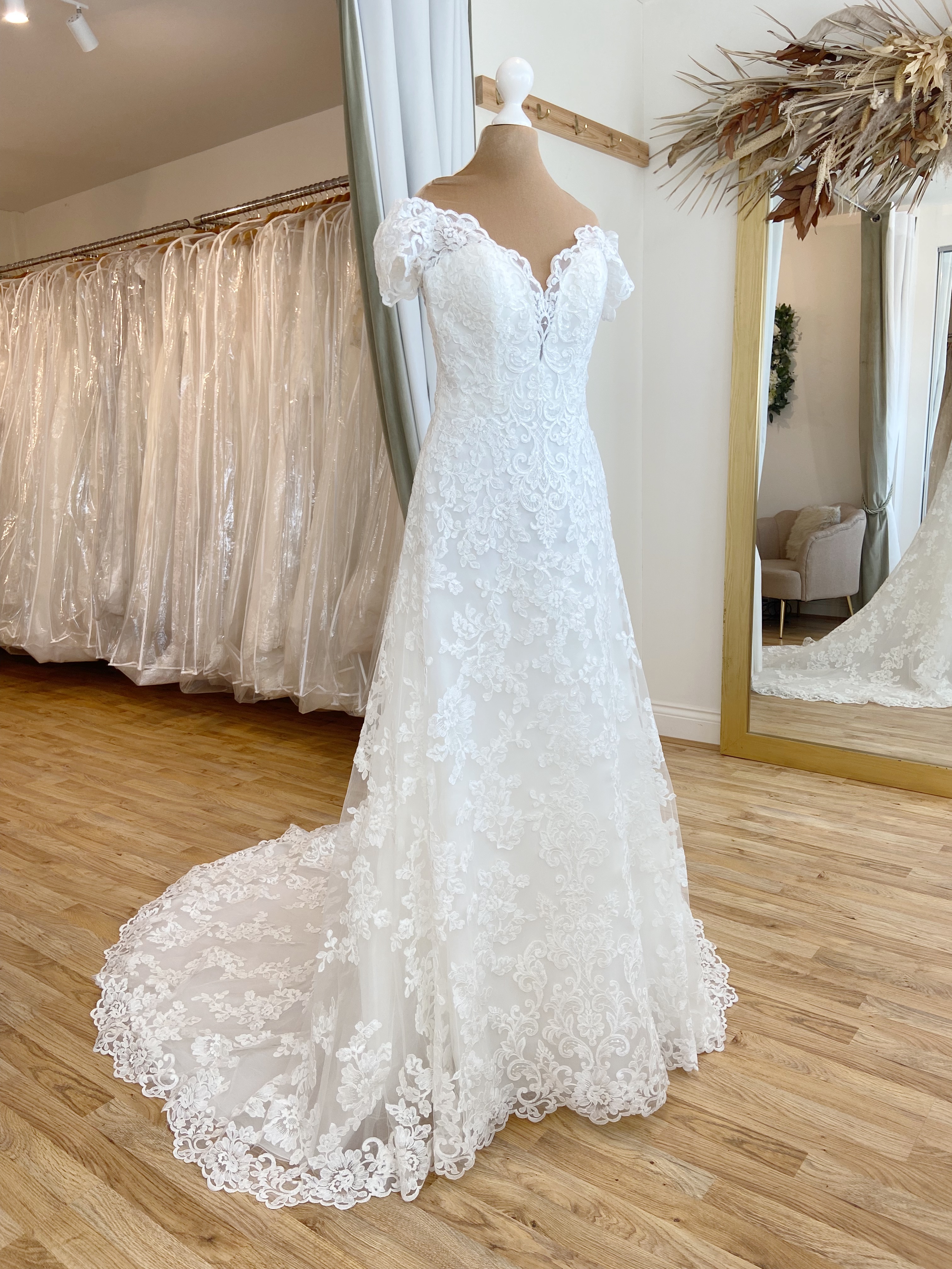 Mori Lee Linda Wedding dress for sale Lucy Hart Bridal Leighton Buzzard Bedfordshire