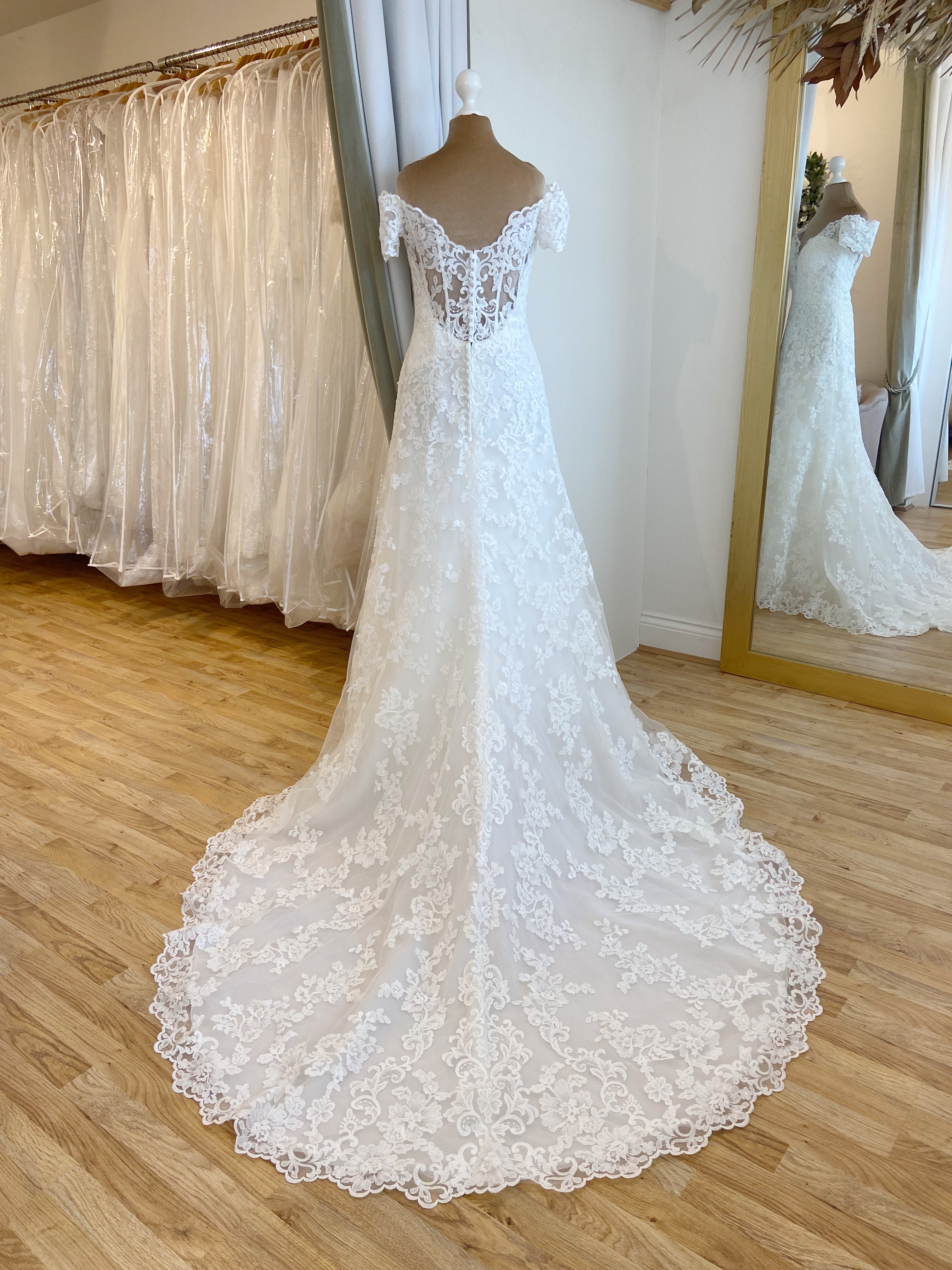Mori Lee Linda Wedding dress for sale Lucy Hart Bridal Leighton Buzzard Bedfordshire