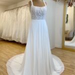 Justin Alexander Evie Size 14 Wedding dress for sale Lucy Hart Bridal Leighton Buzzard Bedfordshire