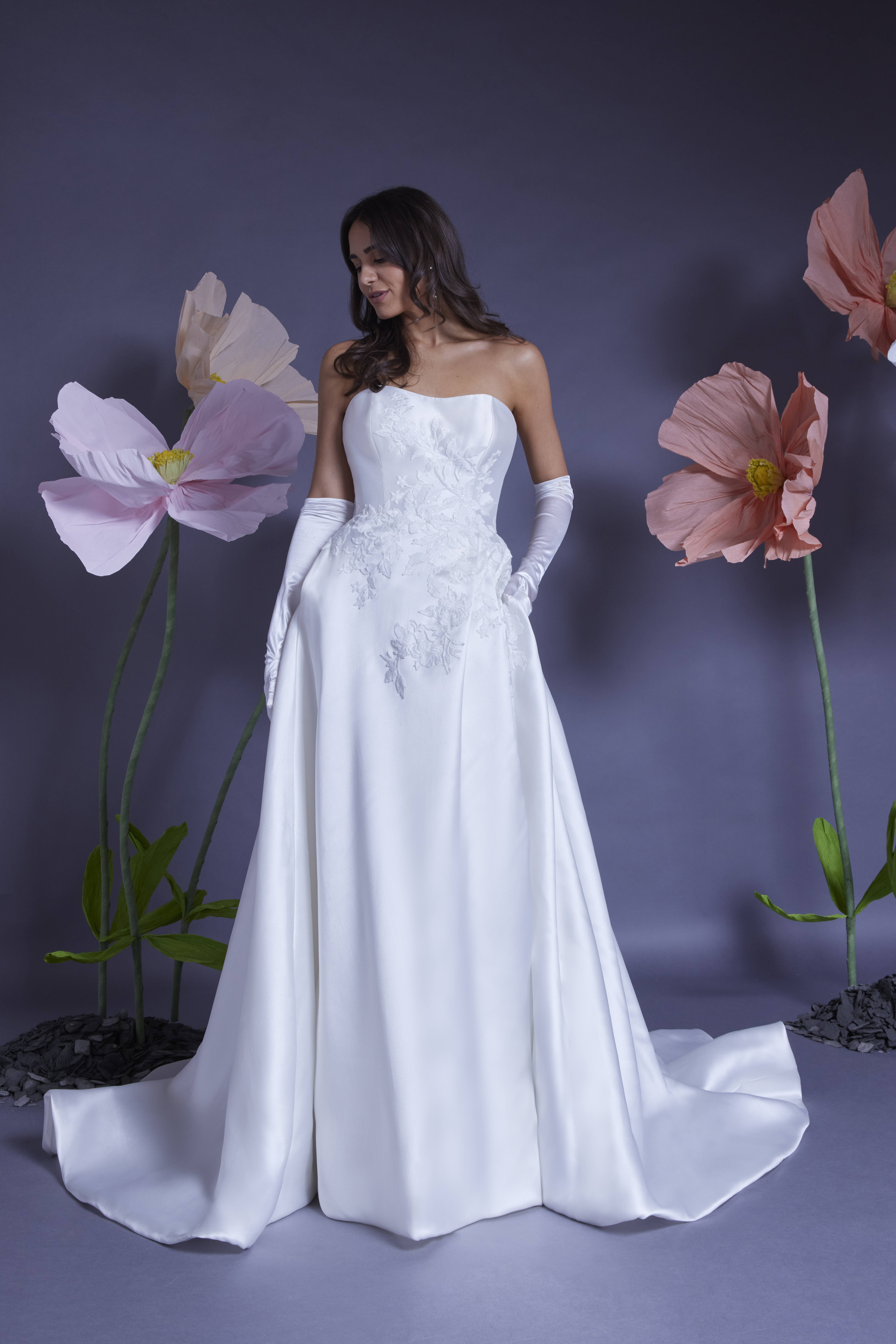 White Studio London Ws175 Wedding dress for sale Lucy Hart Bridal Leighton Buzzard Bridal Shop Bedfordshire