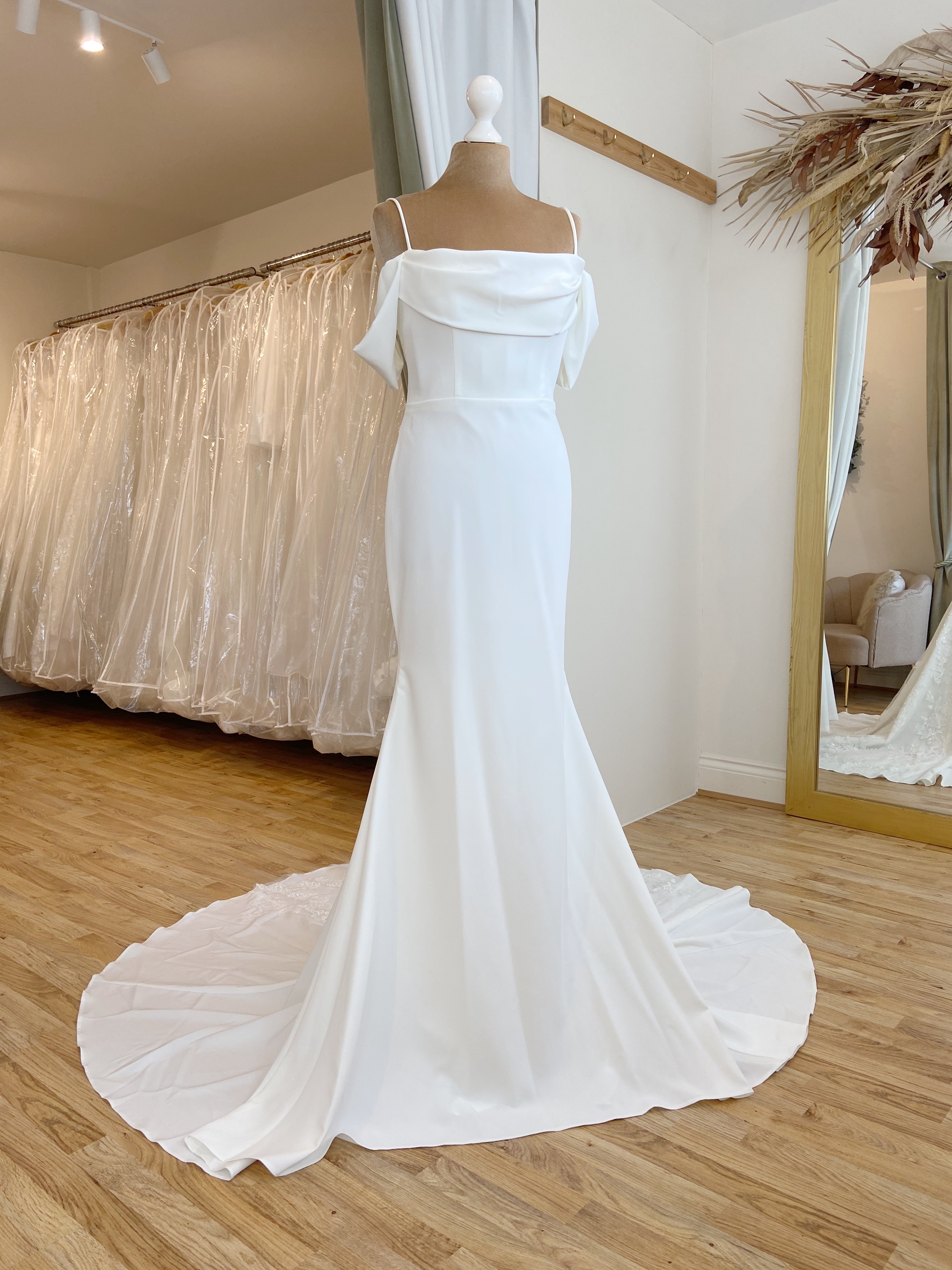 Private Label Roux Size 10 Wedding dress for sale Lucy Hart Bridal Leighton Buzzard Bedfordshire