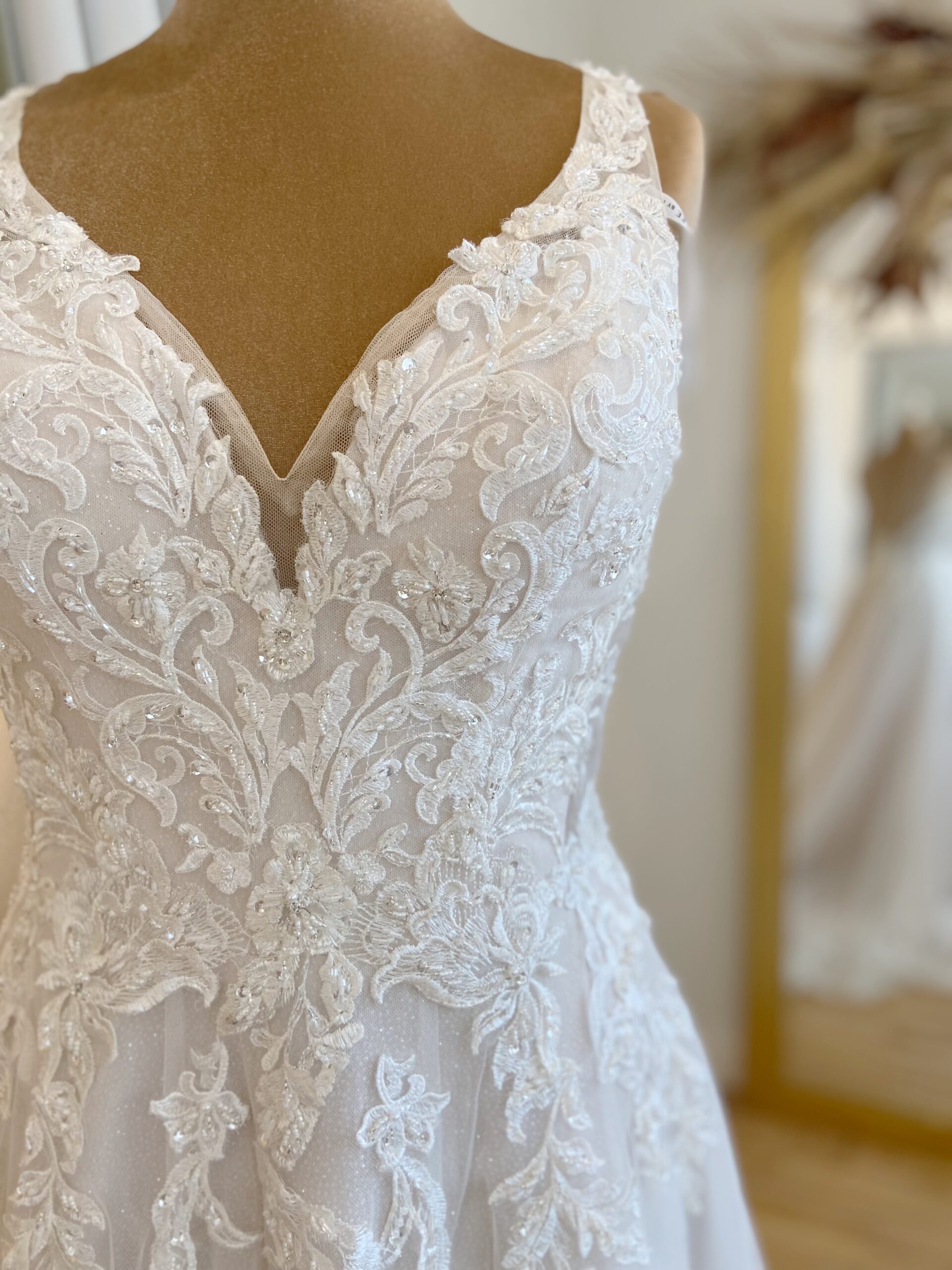 Mori Lee Dina 2404 Size 14 Wedding dress for sale Lucy Hart Bridal Leighton Buzzard Bedfordshire