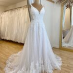 Mori Lee Dina 2404 Size 14 Wedding dress for sale Lucy Hart Bridal Leighton Buzzard Bedfordshire