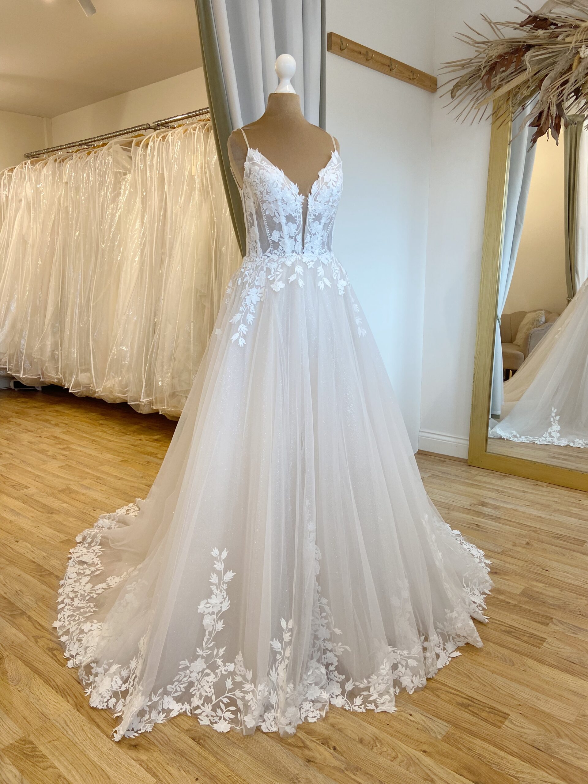 Private Label Blossom Size 8 Wedding dress for sale Lucy Hart Bridal Leighton Buzzard Bridal Shop Near Me Bedfordshire