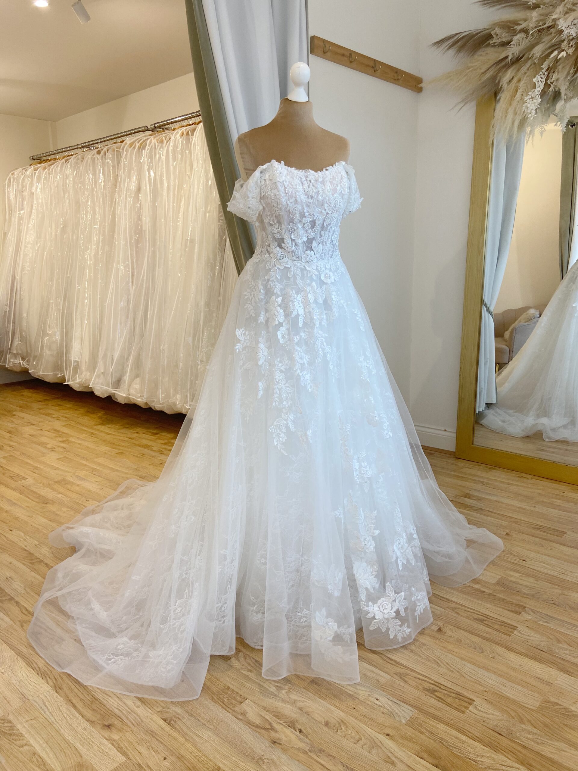 Gaia Sophia Size 12-14 wedding dress for sale Lucy Hart Bridal Leighton Buzzard Bridal Shop near me Bedfordshire.