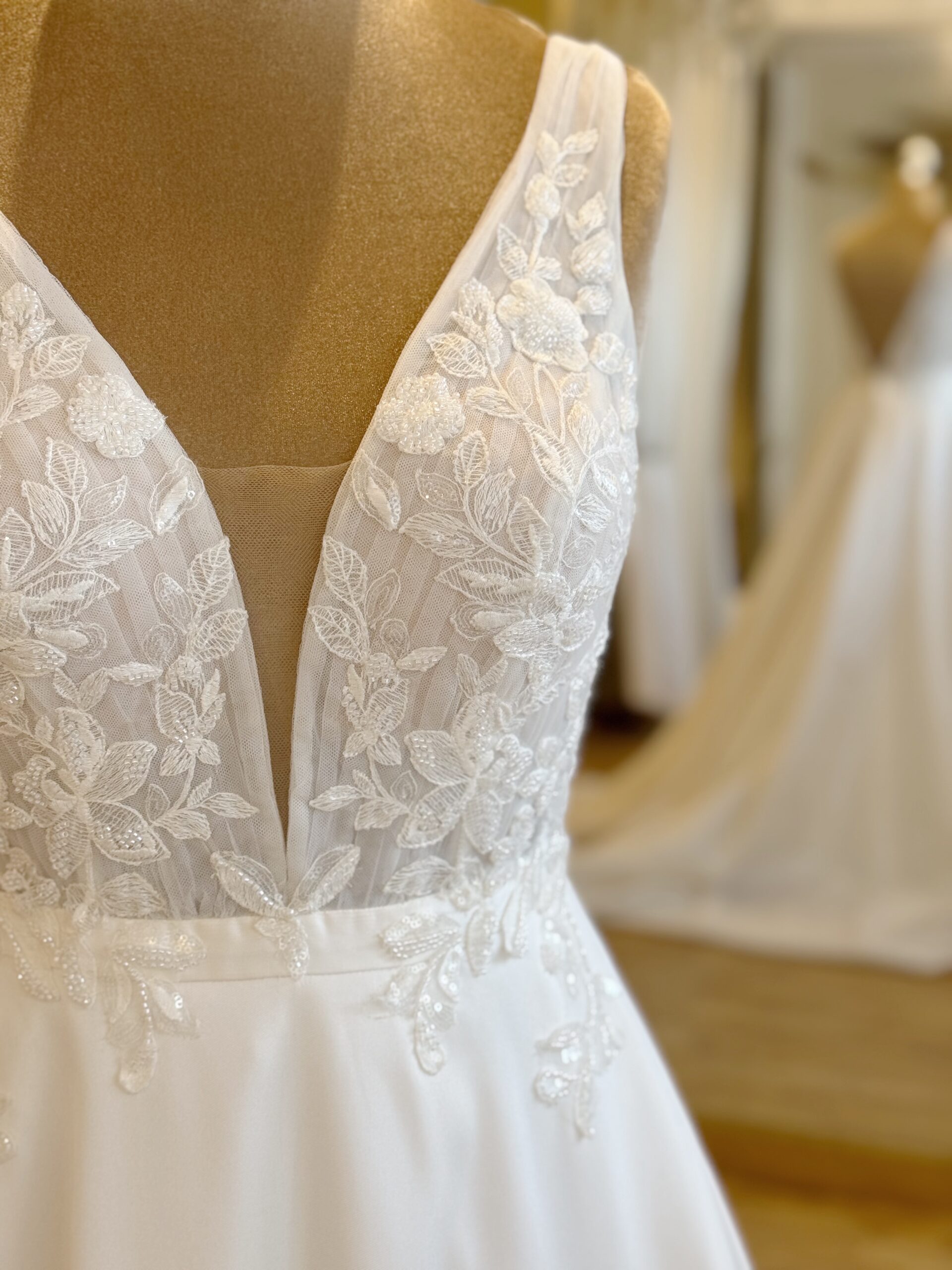 Essense of Australia D3640 Size 14 wedding dress for sale Lucy Hart Bridal Leighton Buzzard Bridal Shop Bedfordshire