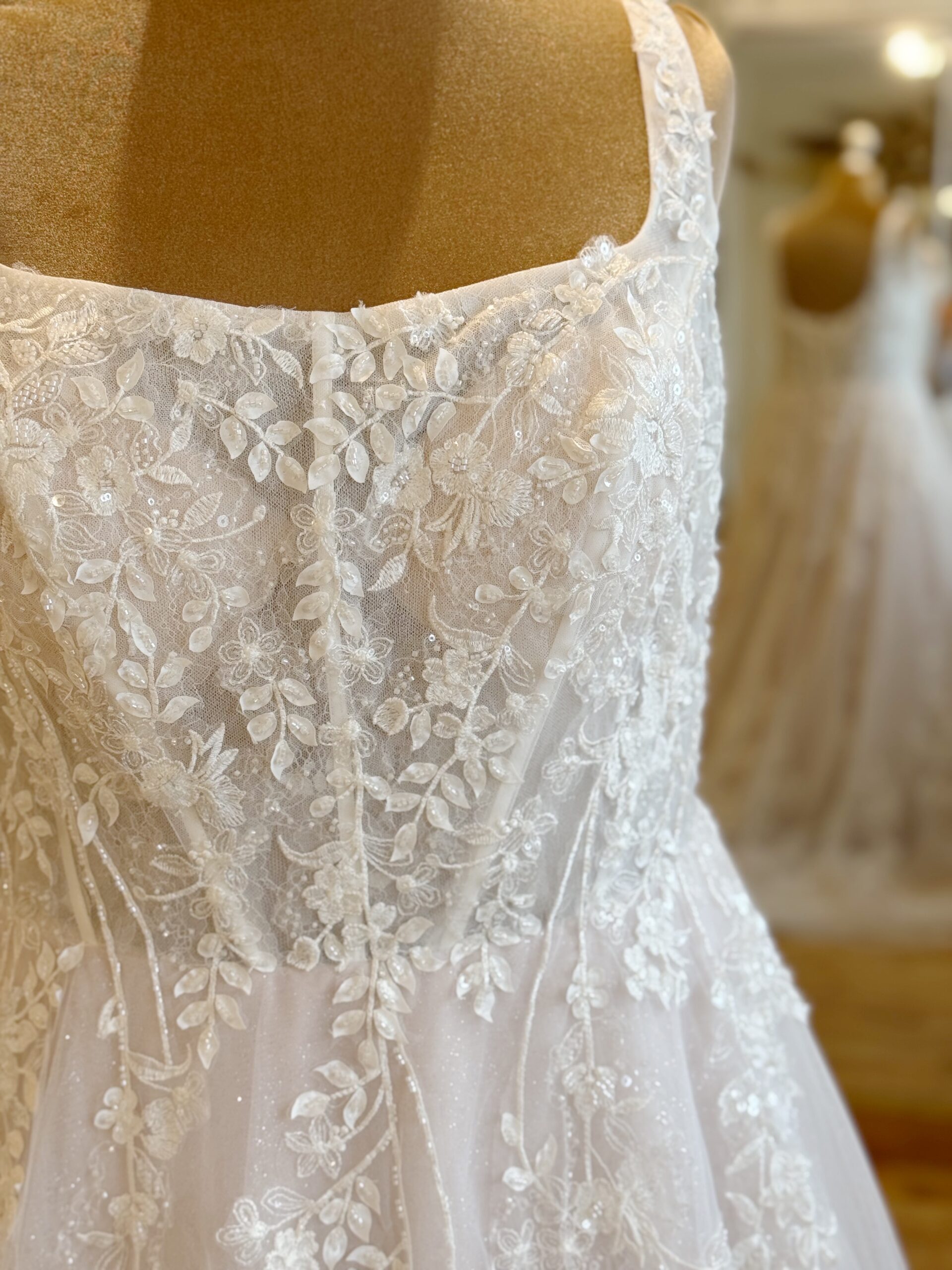 Herawhite Fleur Rose Size 22 wedding dress for sale Lucy Hart Bridal Leighton Buzzard Bridal Shop Bedfordshire
