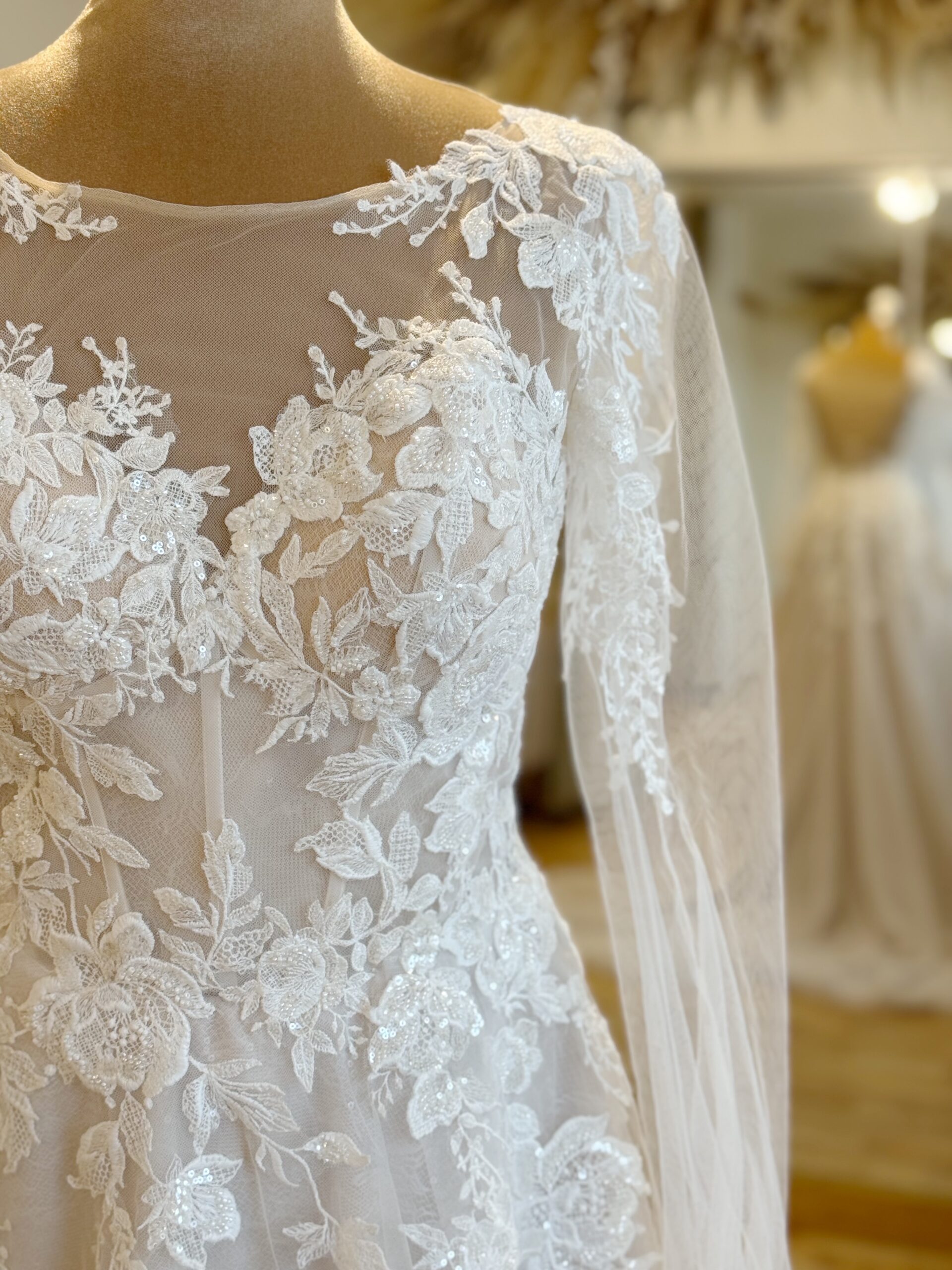 Kenneth Winston 1950 Size 10 Wedding dress for sale Lucy Hart Bridal Leighton Buzzard Bedfordshire Bridal Shop