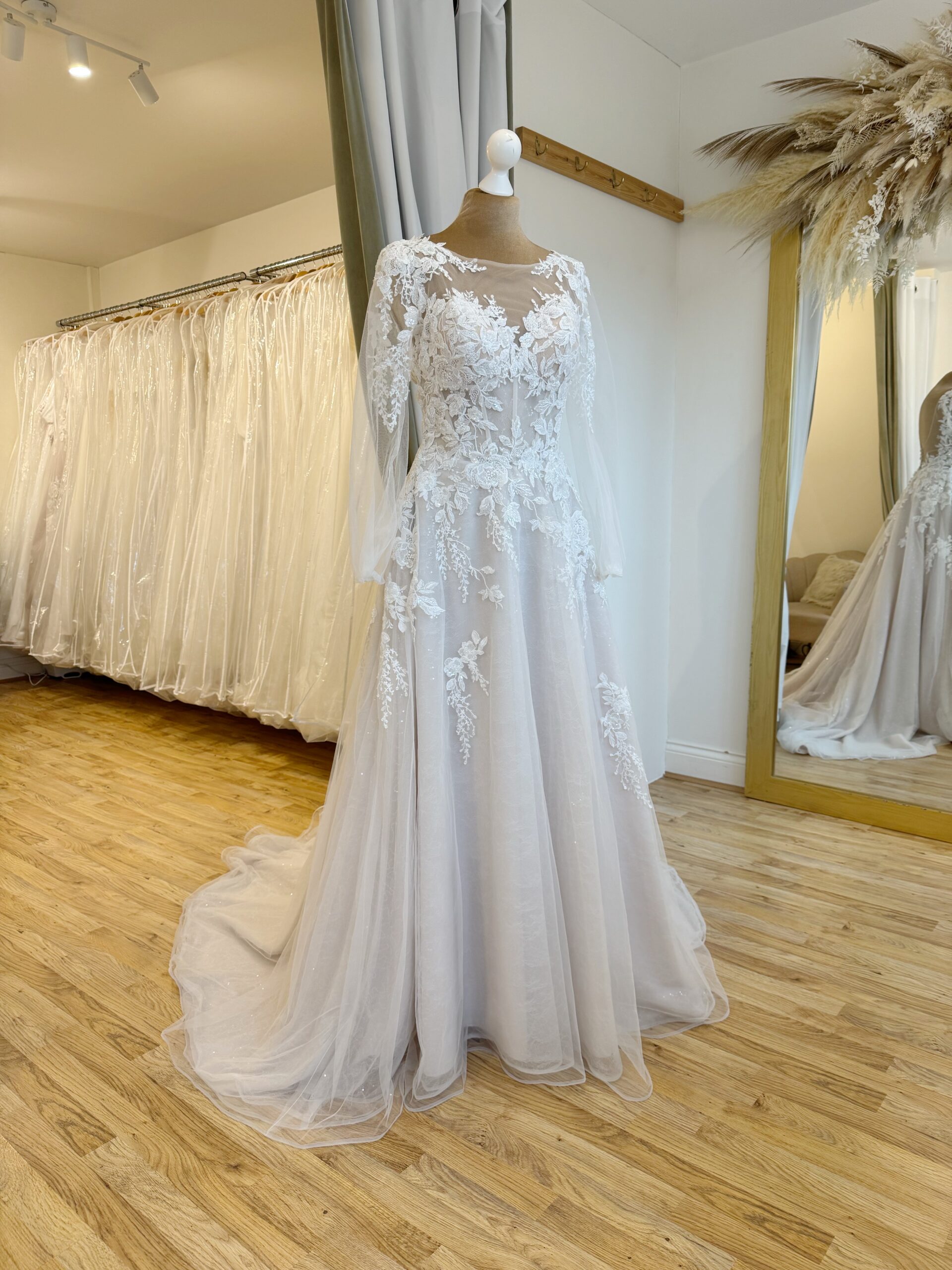 Kenneth Winston 1950 Size 10 Wedding dress for sale Lucy Hart Bridal Leighton Buzzard Bedfordshire Bridal Shop