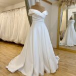 House of Nicholas 3106 Juliet Size 18 wedding dress for sale Lucy Hart Bridal Leighton Buzzard Bridal Shop Bedfordshire