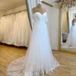 Madi Lane Joelle Size 10 wedding dress for sale Lucy Hart Bridal Leighton Buzzard Bridal Shop Bedfordshire