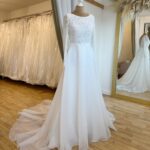 Aire Barcelona Sira Size 12-14 wedding dress for sale Lucy Hart Bridal Leighton Buzzard Bridal Shop Bedfordshire
