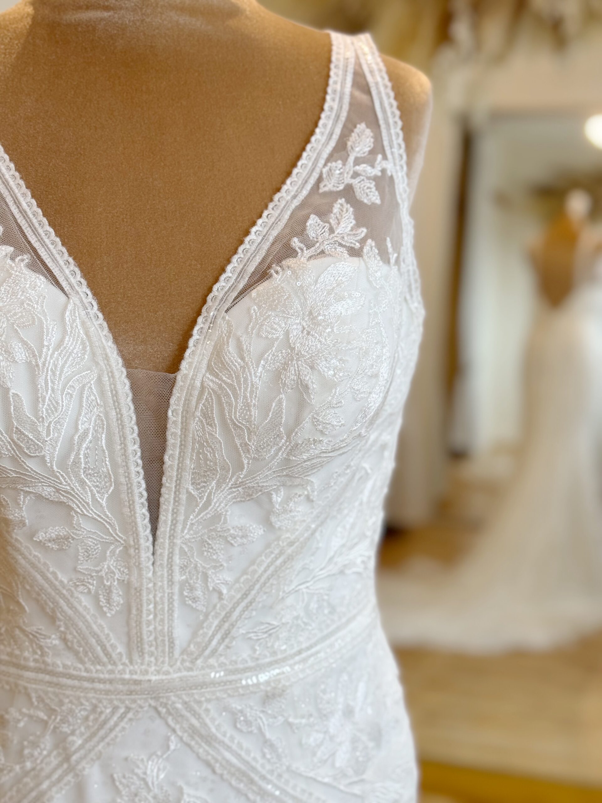 Mori Lee 2974 Size 12 Wedding dress for sale Lucy Hart Bridal Leighton Buzzard Bridal Shop Bedfordshire