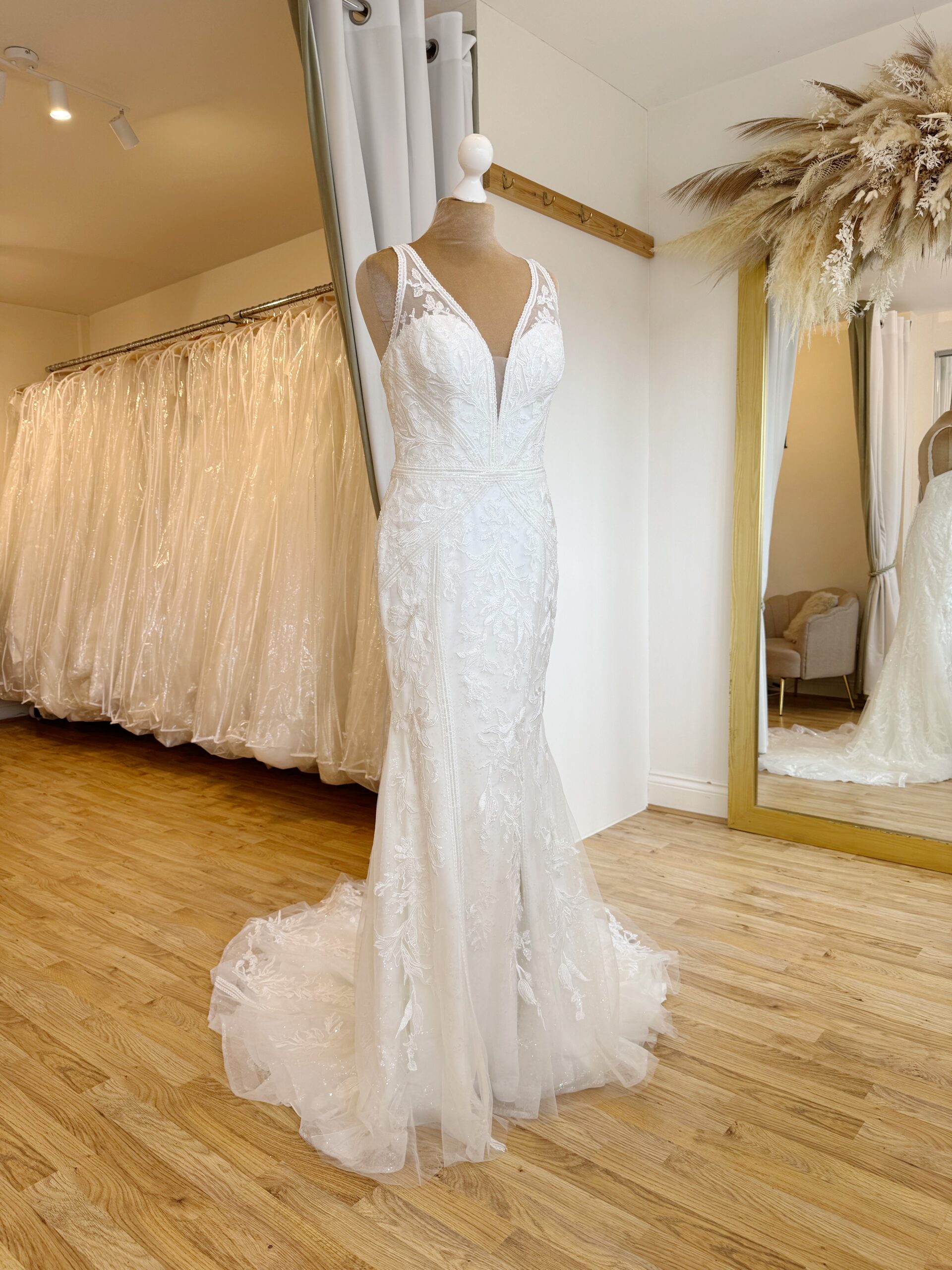 Mori Lee 2974 Size 12 Wedding dress for sale Lucy Hart Bridal Leighton Buzzard Bridal Shop Bedfordshire