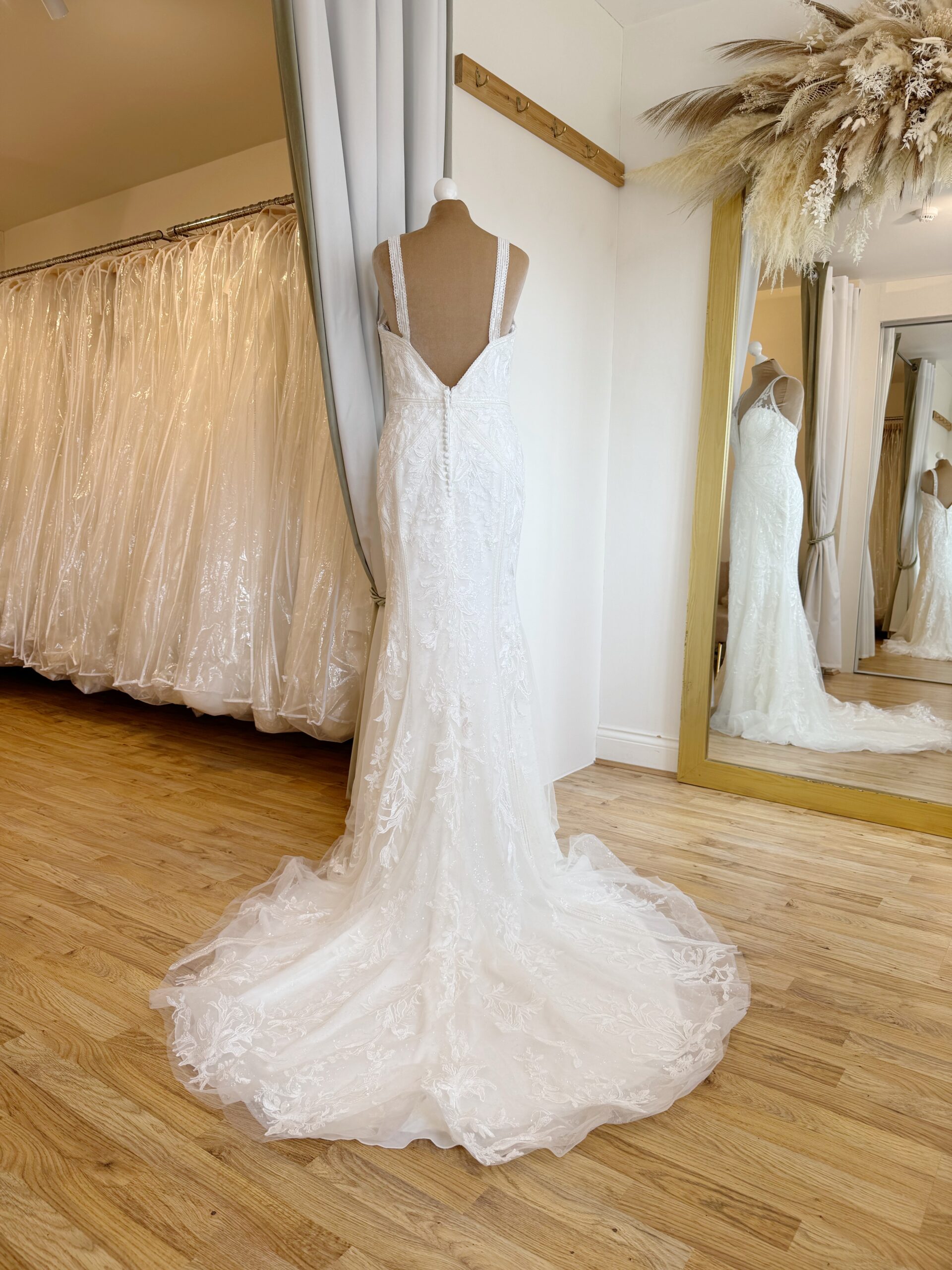 Mori Lee 2974 Size 12 Wedding dress for sale Lucy Hart Bridal Leighton Buzzard Bridal Shop Bedfordshire