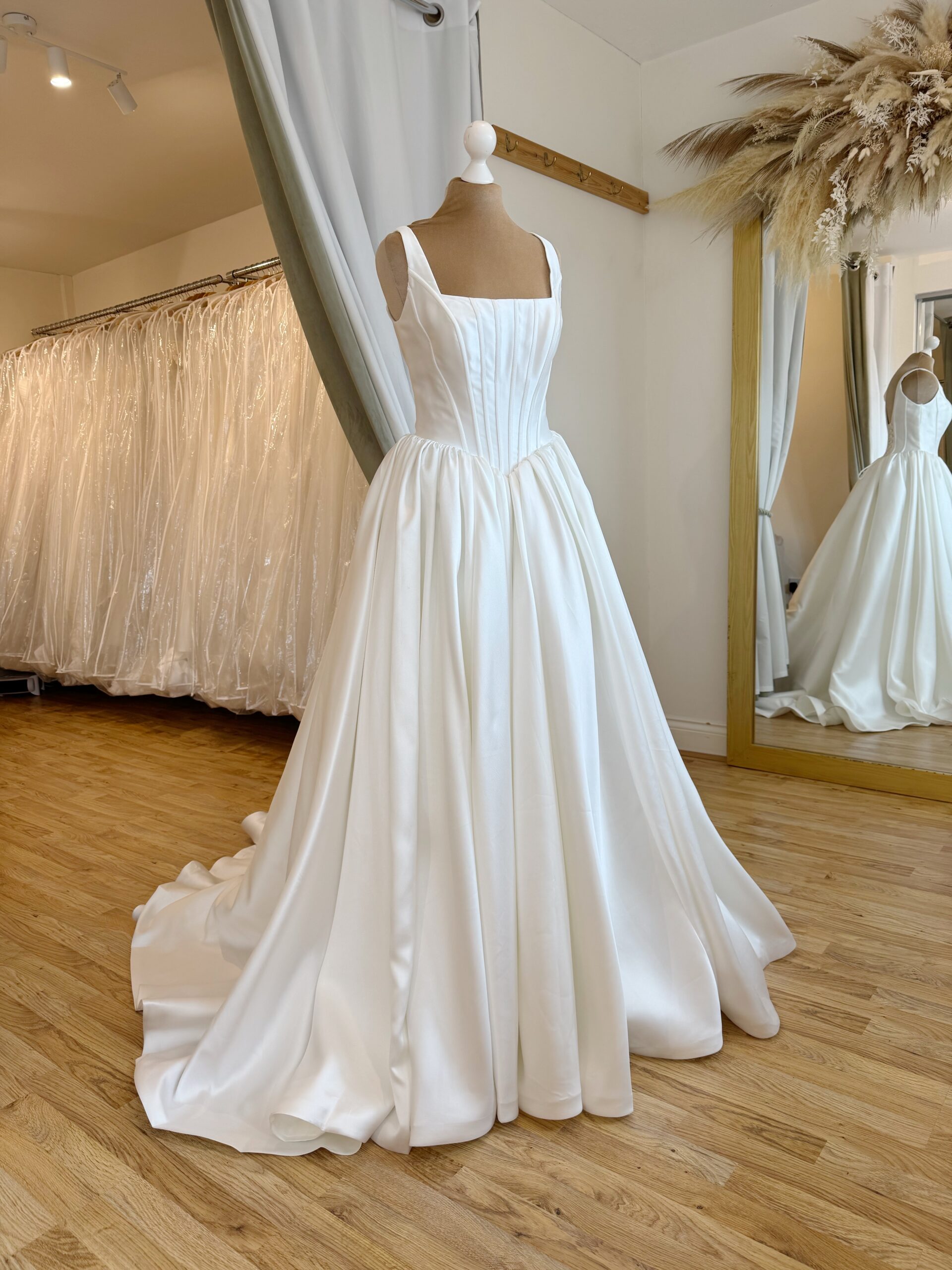 Private Label Alexandra Size 12 wedding dress for sale Lucy Hart Bridal Leighton Buzzard Bridal Shop Bedfordshire